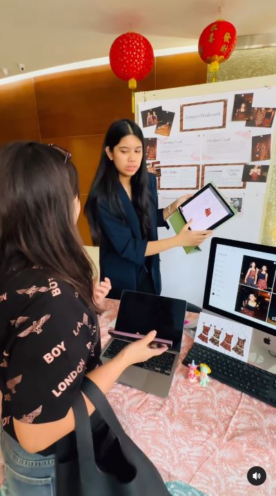 potret almira cocok disebut jadi putri indonesia © instagram