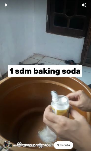 Tak perlu detergen dan pemutih, ini trik cuci handuk dekil dan kumal pakai tambahan 2 bahan dapur