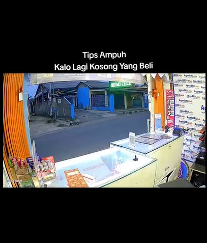 pria bagikan tips agar warung ramai pembeli TikTok