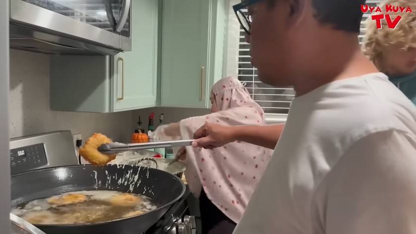 dapur Uya Kuya di Amerika © YouTube