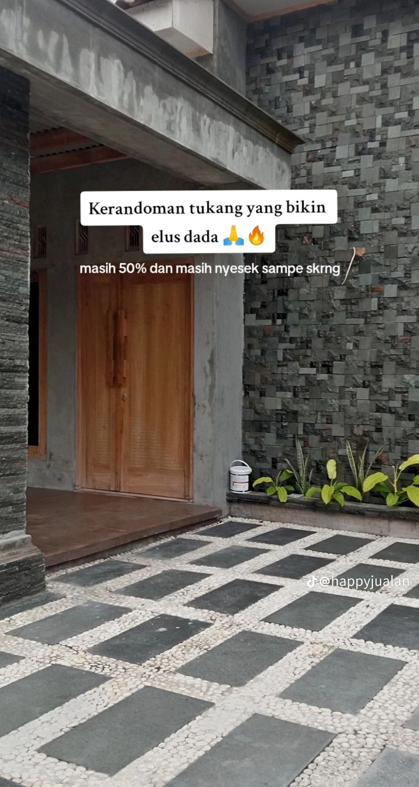 kuli bangunan hasilnya absurd © TikTok