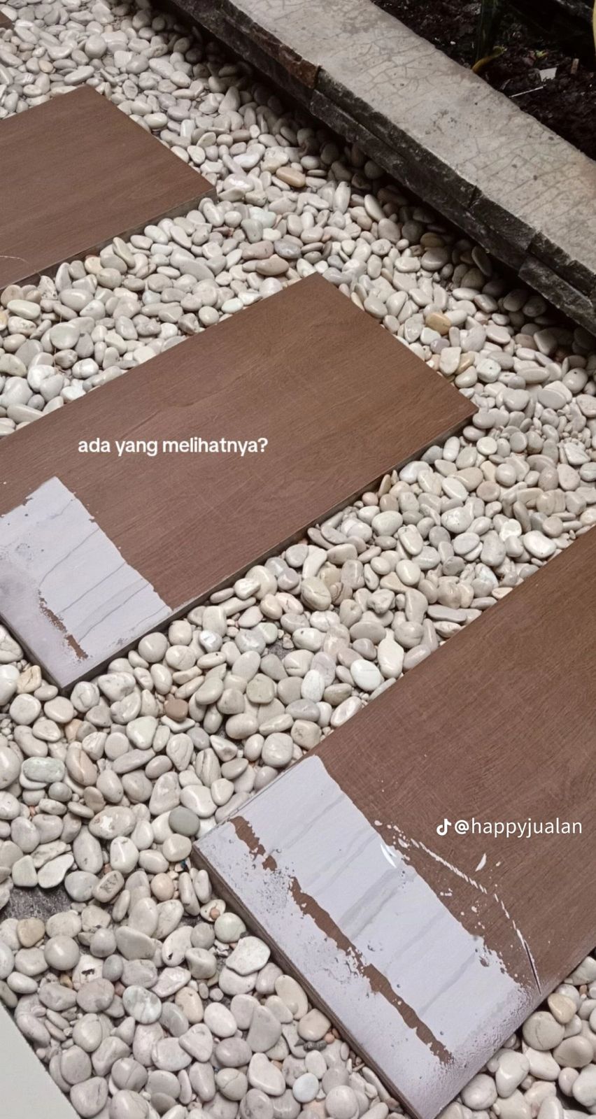kuli bangunan hasilnya absurd © TikTok