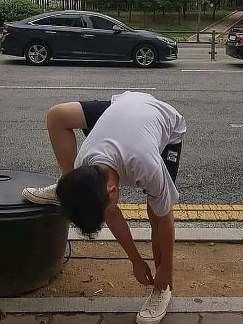 nyusahin diri nyeleneh pol berbagai sumber