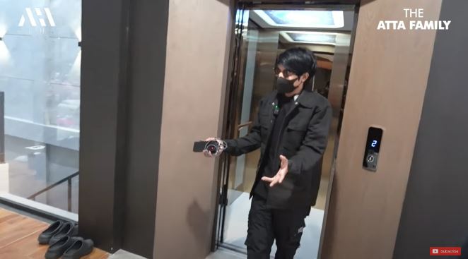 Ameena ketemu AT KW © YouTube Ameena ketemu AT KW © YouTube