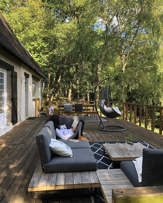 dapur rumah anggun c sasmi  © 2024 brilio.net