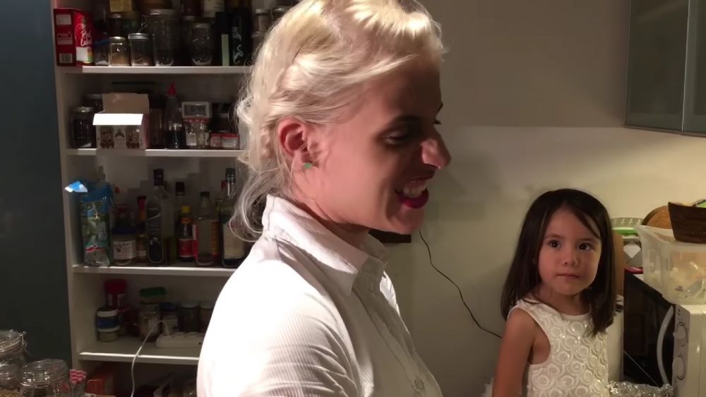 dapur apartemen daniel mananta © 2024 brilio.net