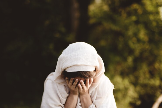 Kata-kata sedih menyentuh hati wanita Islami © Freepik