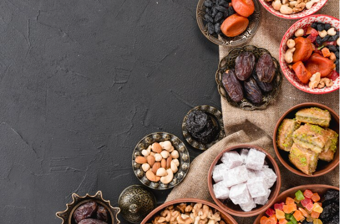 Caption jualan online © Freepik