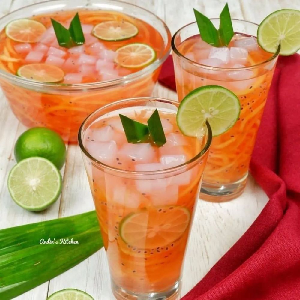 17 Resep es segar tanpa santan untuk takjil, praktis dan manis