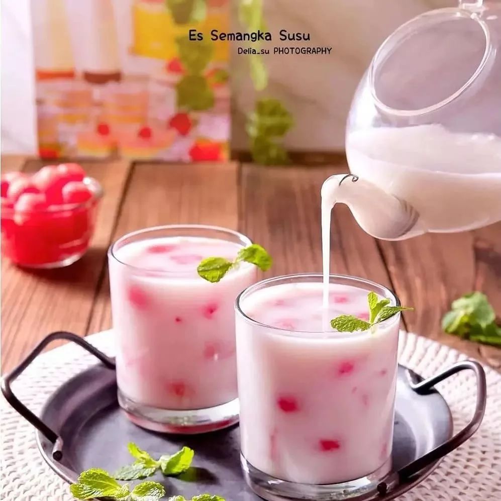 17 Resep es segar tanpa santan untuk takjil, praktis dan manis