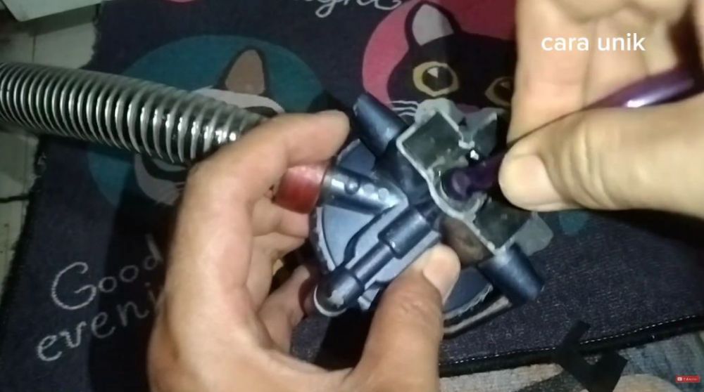 Tak perlu karet gelang, begini cara atasi tabung gas elpiji bocor hanya dengan 1 barang bekas