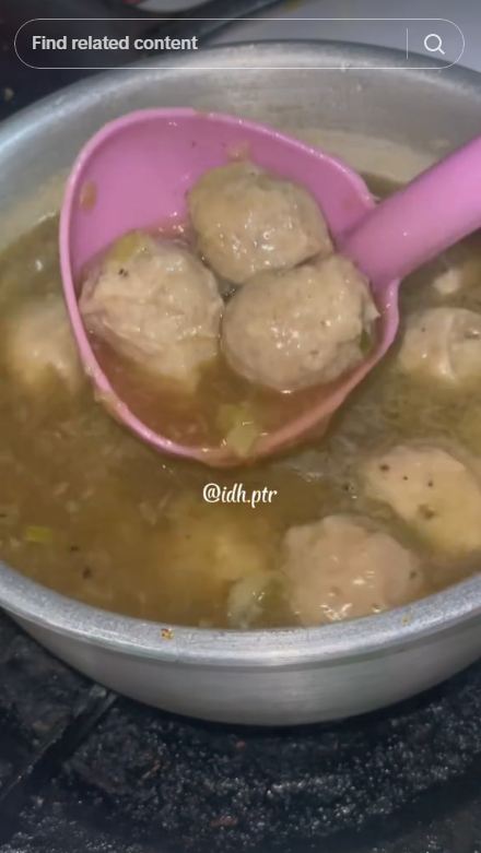 Tanpa kaldu daging, ini trik bikin kuah bakso agar gurihnya nendang cuma pakai tambahan 2 bumbu dapur
