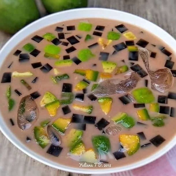 17 Resep es cincau untuk buka puasa, segar, praktis, dan mudah dibuat