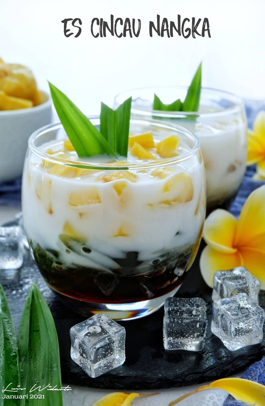 17 Resep es cincau untuk buka puasa, segar, praktis, dan mudah dibuat