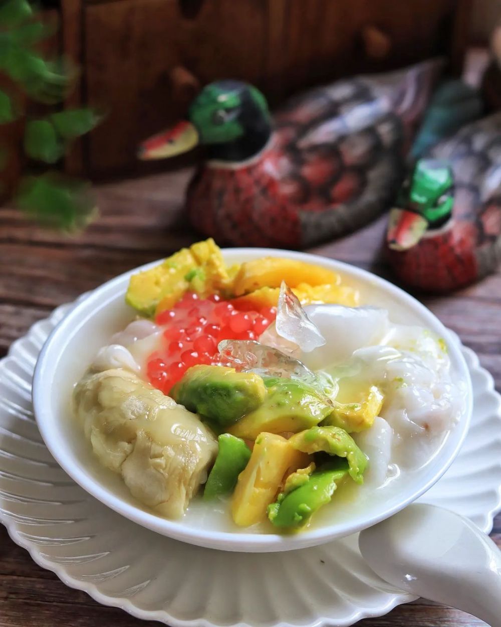 25 Resep kreasi es kelapa muda yang bikin buka puasa makin segar