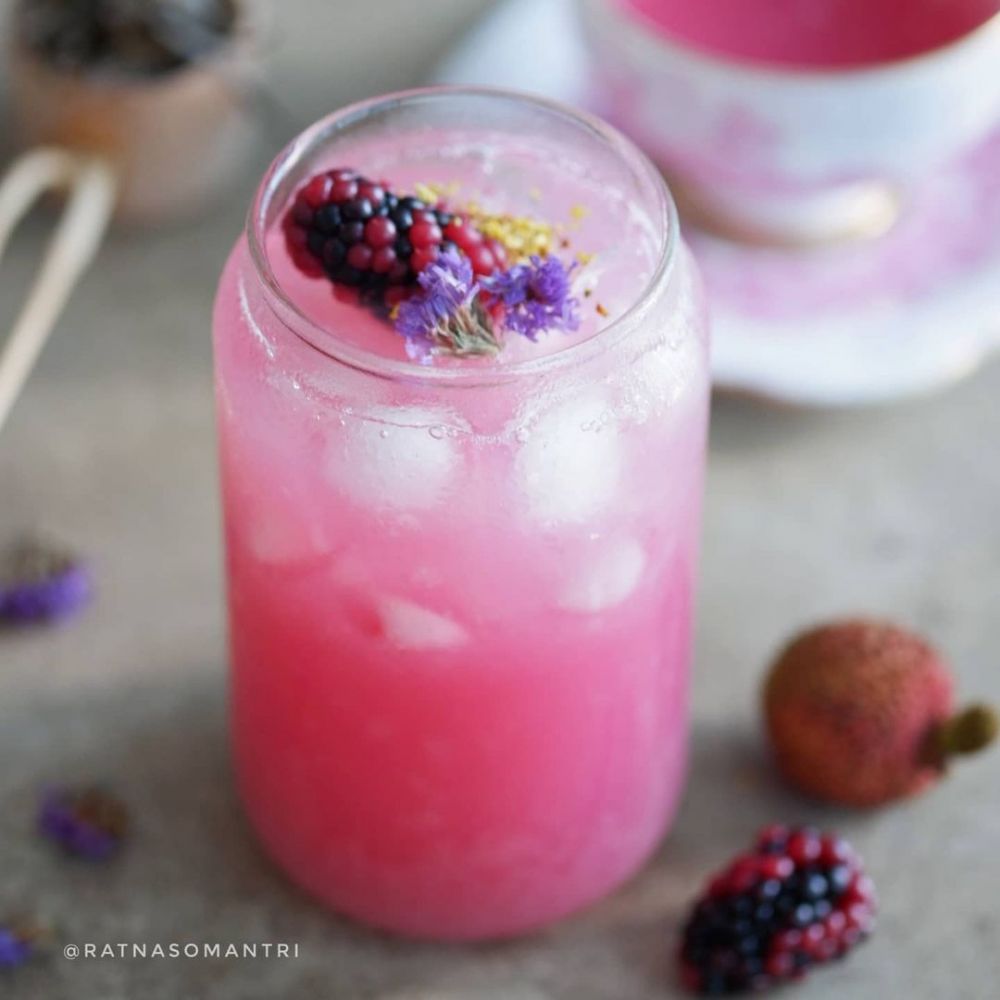 17 Resep dan cara membuat es teh untuk buka puasa paling segar, simpel jadi pelepas dahaga