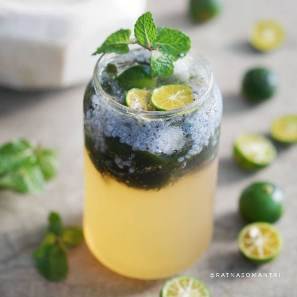 17 Resep dan cara membuat es teh untuk buka puasa paling segar, simpel jadi pelepas dahaga