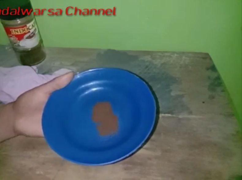 Bukan cuka, cara pria hilangkan bau pesing dan kotoran tikus pakai 1 bahan dapur ini dijamin ampuh