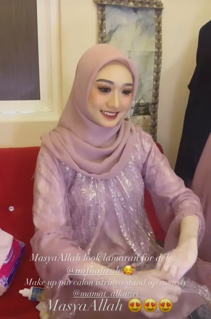 potret cantik Nafha Firah tunangan Mamat Alkatiri © Instagram