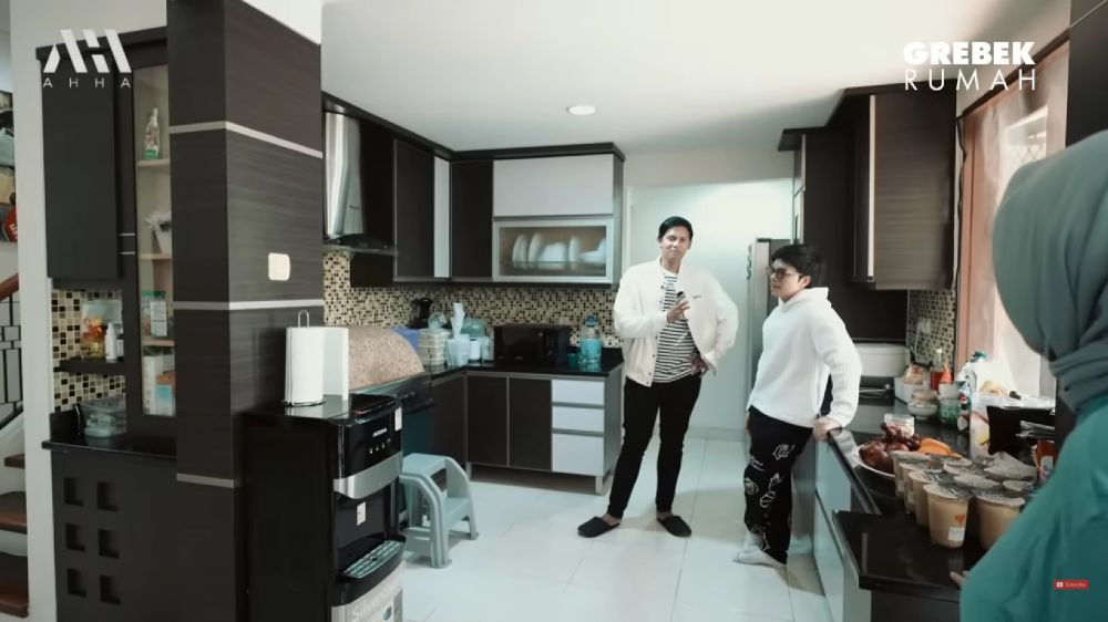 dapur seleb ibnu wardhani © 2024 brilio.net dapur seleb ibnu wardhani © 2024 brilio.net