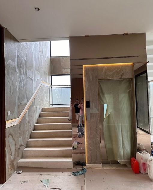 rumah baru milik Raffi di BSD © Instagram