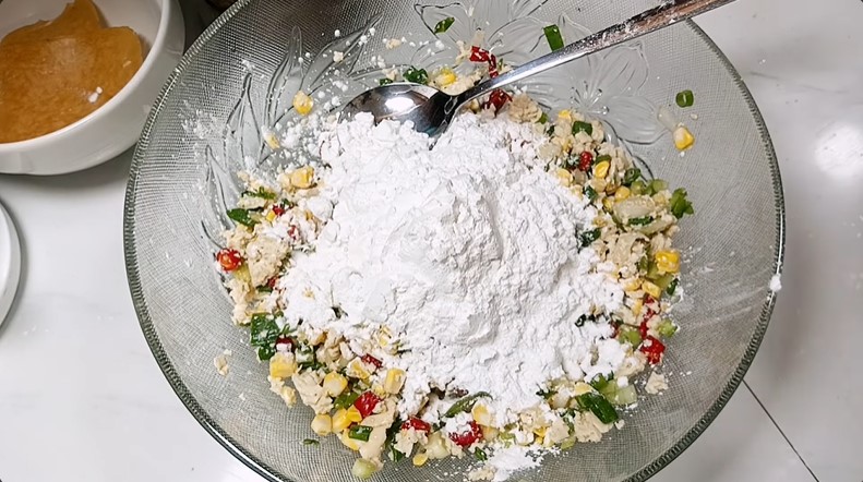 Tanpa tepung terigu, ini cara bikin bakwan jagung agar renyah dan tak ambyar saat digoreng