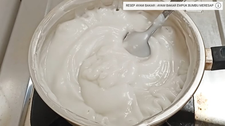 Tetap gunakan santan, emak-emak ini punya trik masak bubur sumsum agar tidak cepat basi dan berair
