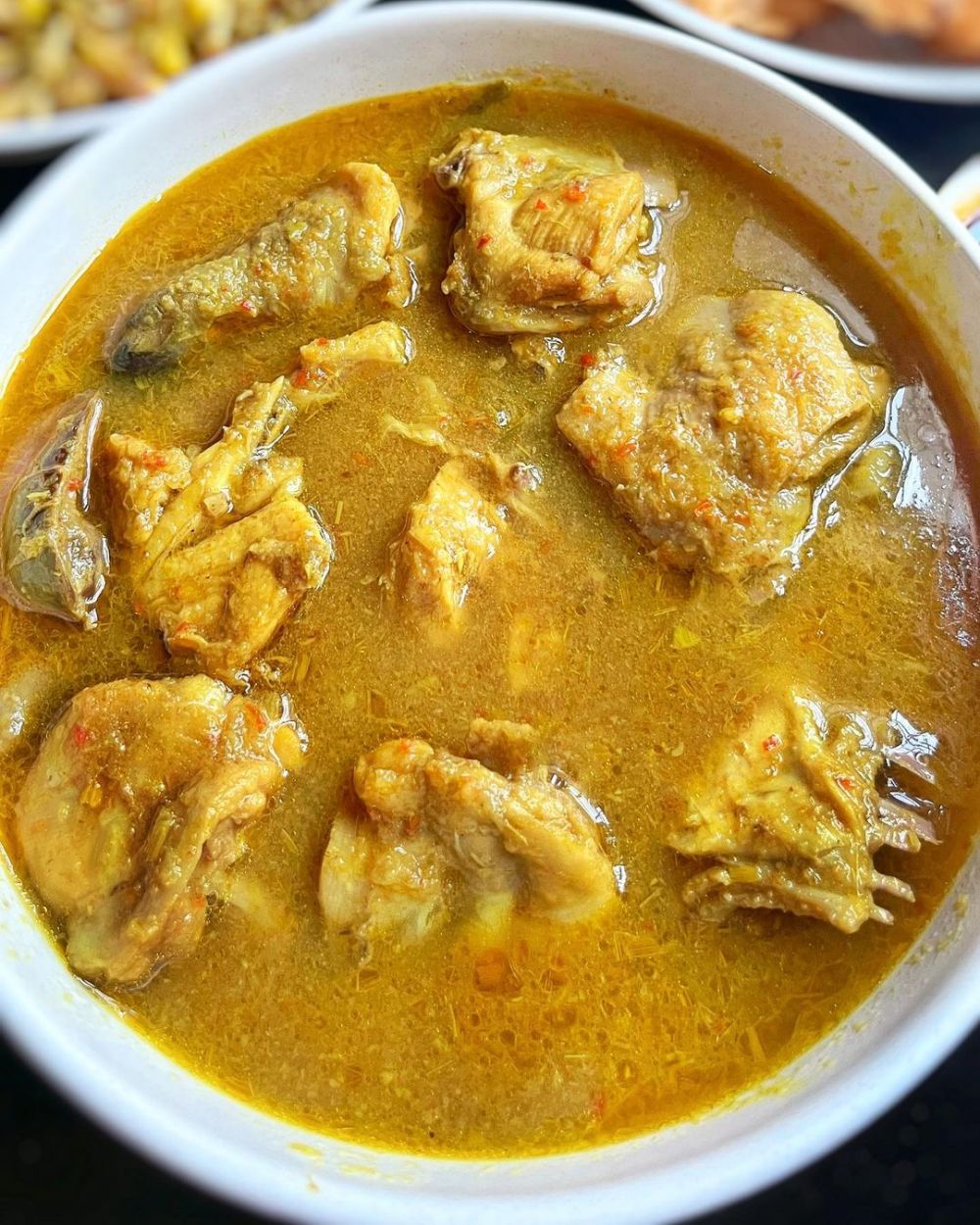 17 Resep ayam kuah kuning untuk buka puasa, enak, gurih, dan sederhana