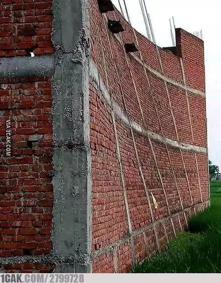 bangunan nyeleneh bikin kaki bergetar berbagai sumber