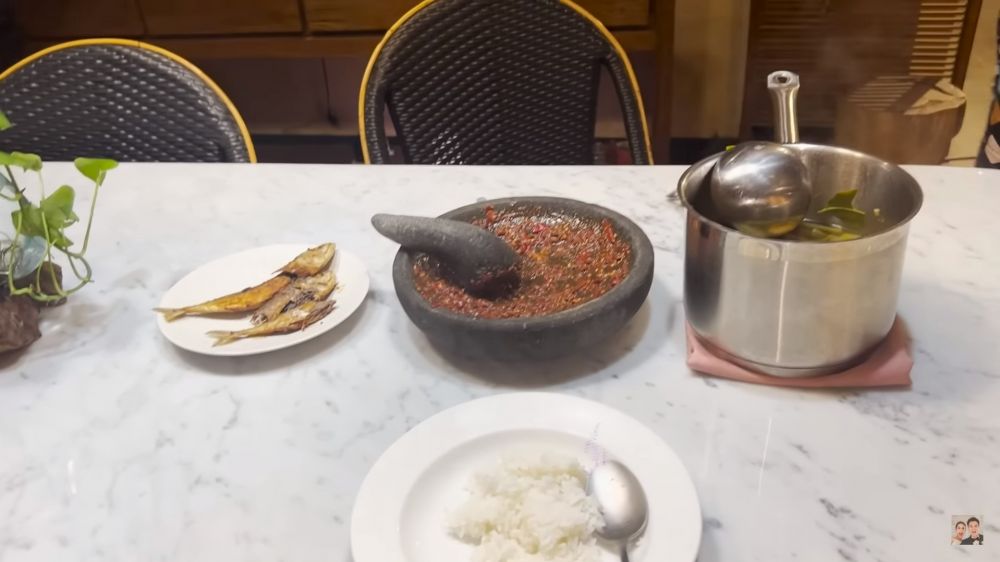 Sambut hari pertama puasa, menu sahur 11 seleb ini lezat dan menggugah selera