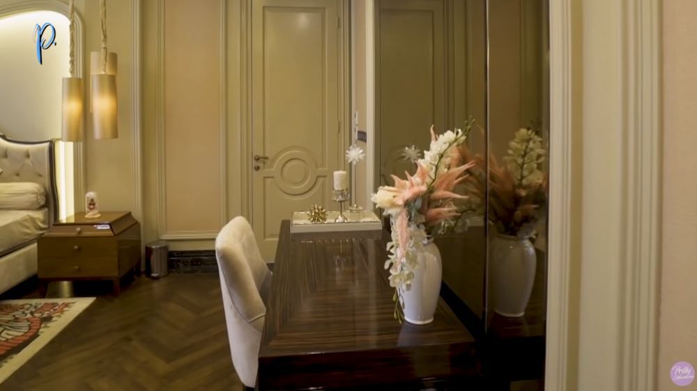 area tidur Prilly bak hotel © YouTube