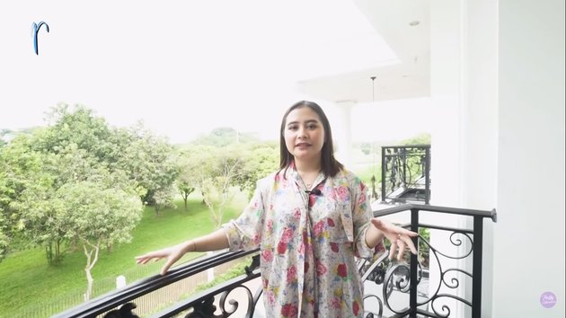 area tidur Prilly bak hotel © YouTube