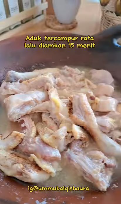 Cepat dalam 15 menit, ini trik mengempukkan daging ayam kampung meski tanpa direbus