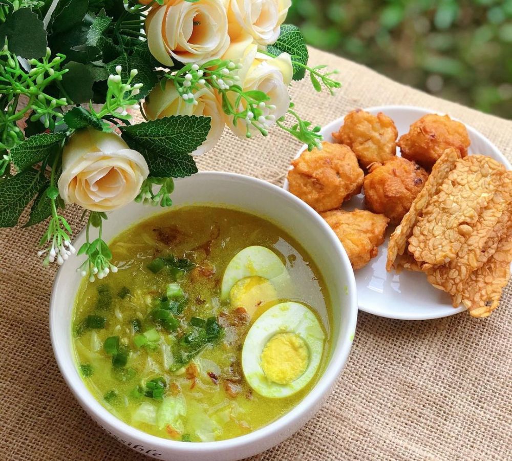 17 Resep soto ayam kuah bening untuk sahur, enak, segar, dan sederhana