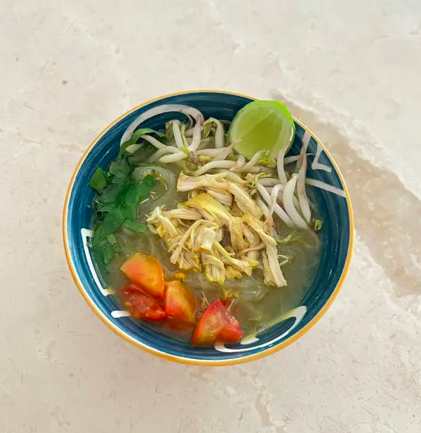 17 Resep soto ayam kuah bening untuk sahur, enak, segar, dan sederhana