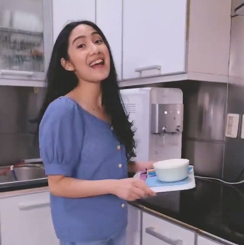 dapur rumah Tamara Tyasmara © 2024 brilio.net