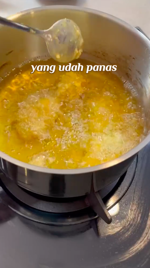 Tanpa baking powder, ini trik bikin bakwan jagung agar renyah tahan lama cuma tambah 1 jenis minuman