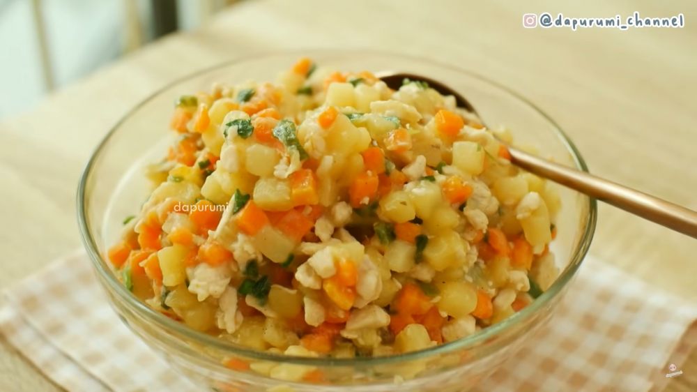 Jangan cuma pakai tepung terigu, ini trik membuat kulit risol agar lentur dan nggak mudah sobek