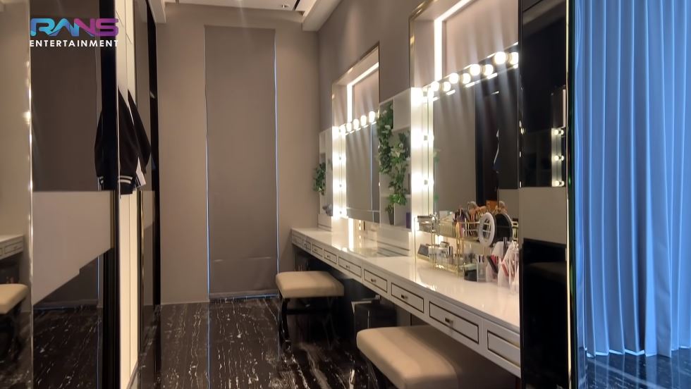 potret kamar tidur juragan 99 © YouTube