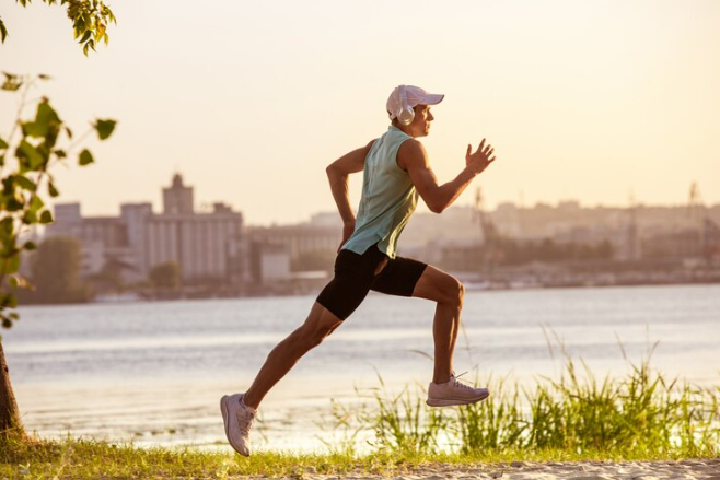 running quotes  freepik.com