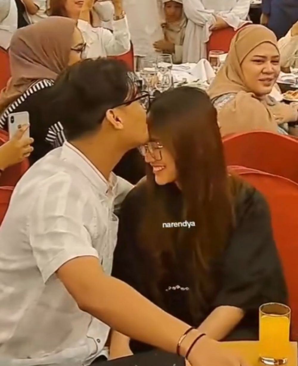 Happy Asmara buka puasa bareng Gilga © berbagai sumber