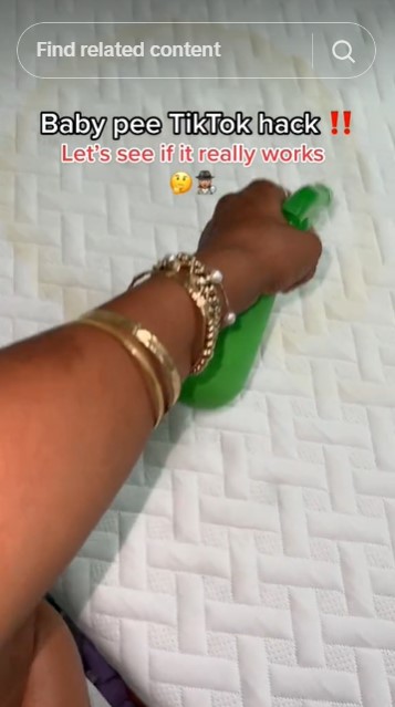 Tanpa perlu disikat, ini trik hilangkan bau pesing di kasur cuma tambah 2 bahan dapur