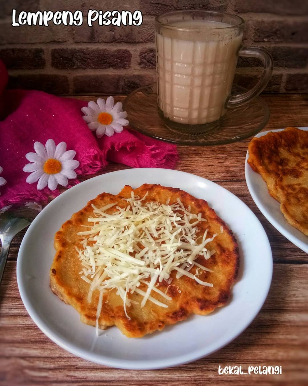 17 Resep camilan berbahan pisang cocok untuk takjil, simpel, gurih, enak, dan nikmat