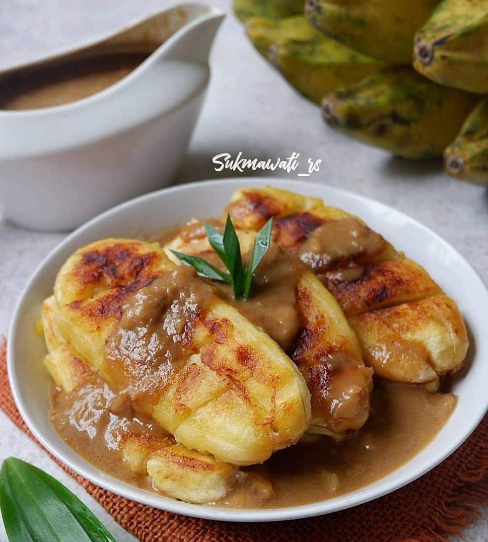 17 Resep camilan berbahan pisang cocok untuk takjil, simpel, gurih, enak, dan nikmat