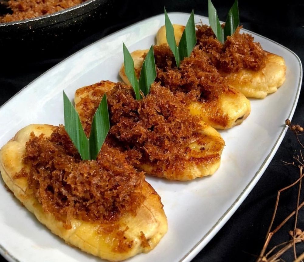 17 Resep camilan berbahan pisang cocok untuk takjil, simpel, gurih, enak, dan nikmat