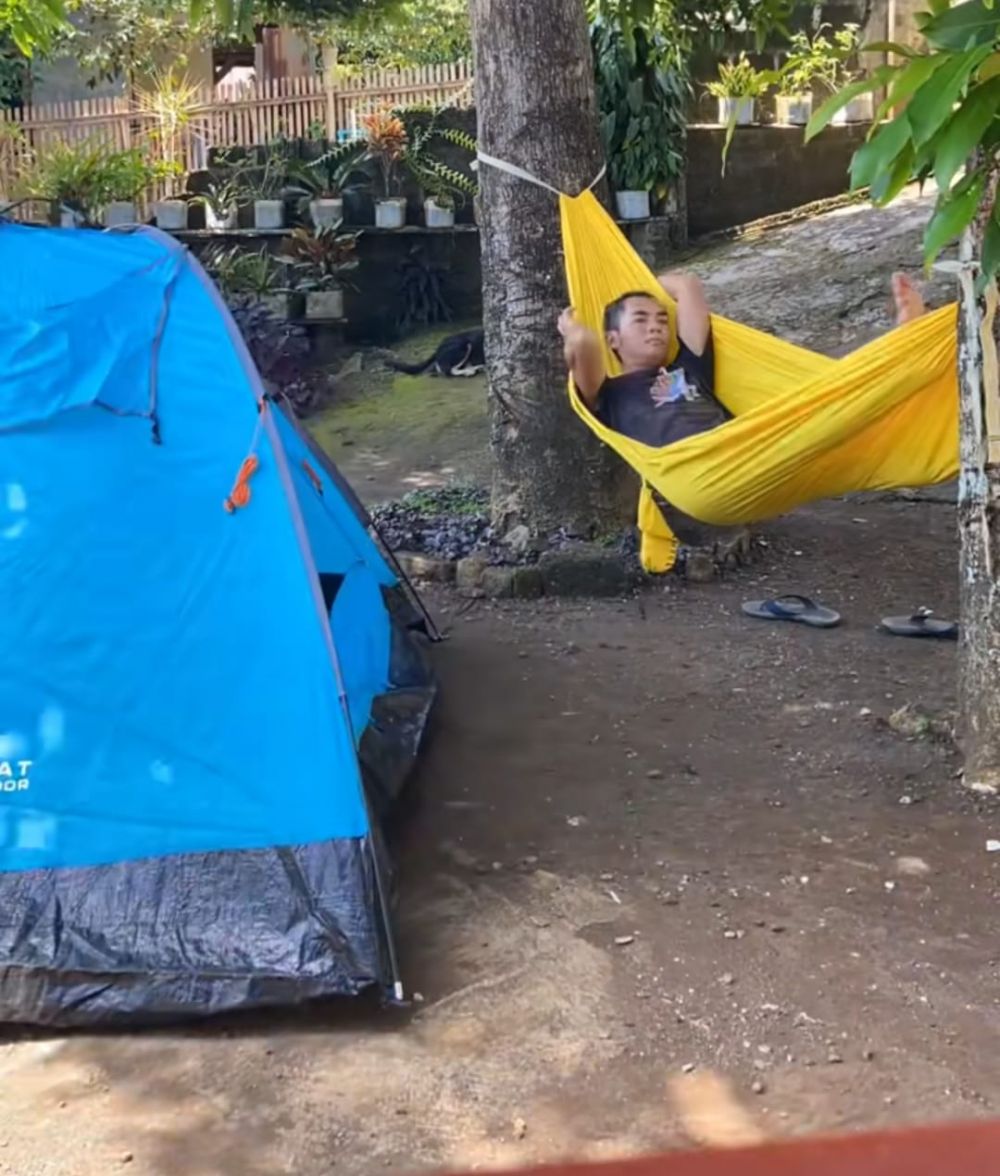 serba serbi kemah nyeleneh berbagai sumber