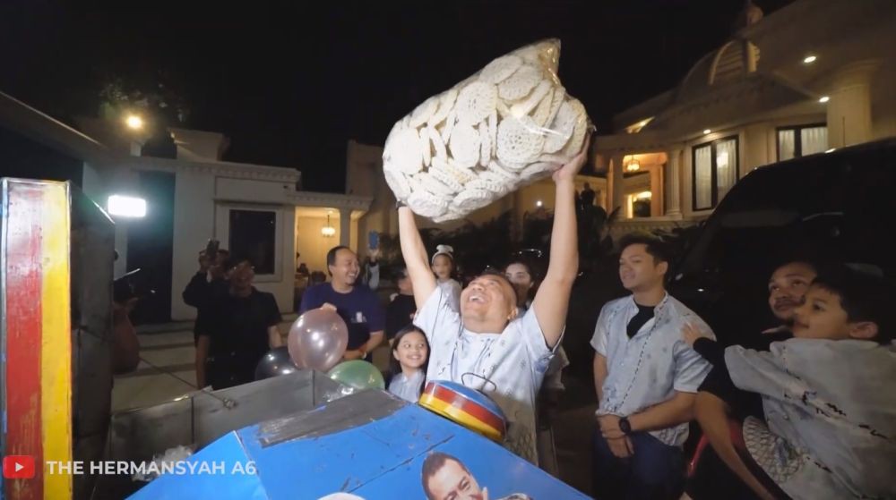 Anang Hermansyah ulang tahun ke 55 © berbagai sumber