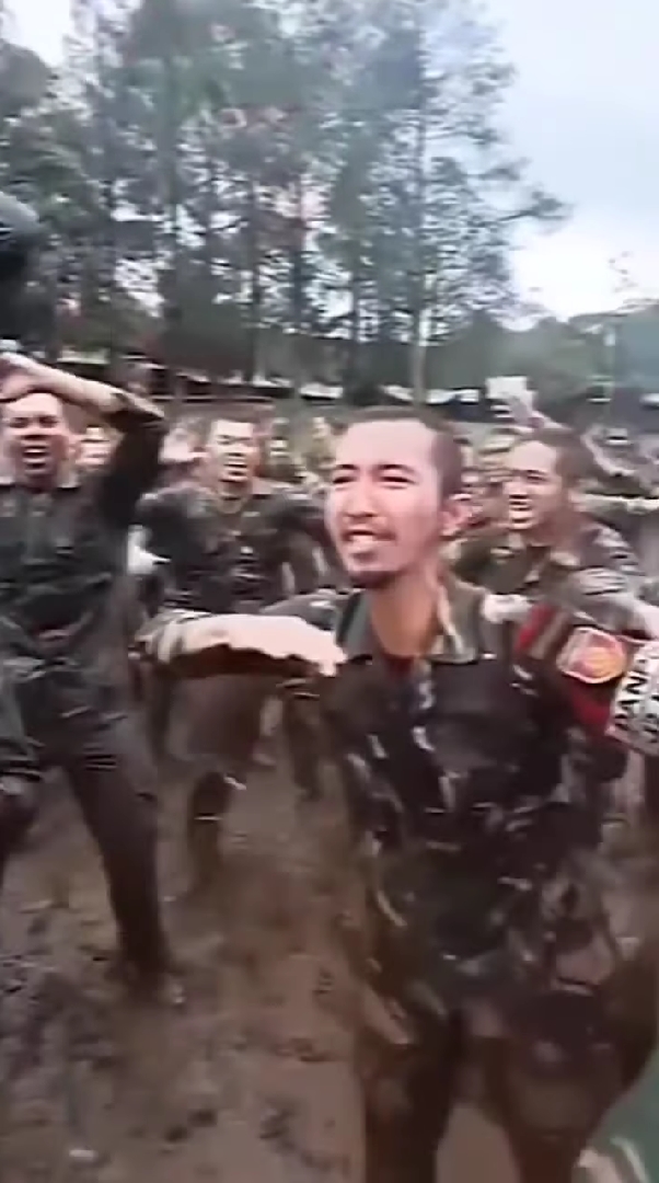 Lettu Fardhana yel yel TNI © 2024 brilio.net