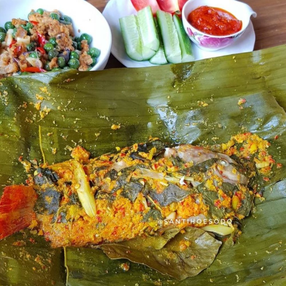 13 Resep menu sahur serba pepes ikan, enak, sederhana, dan bikin nagih