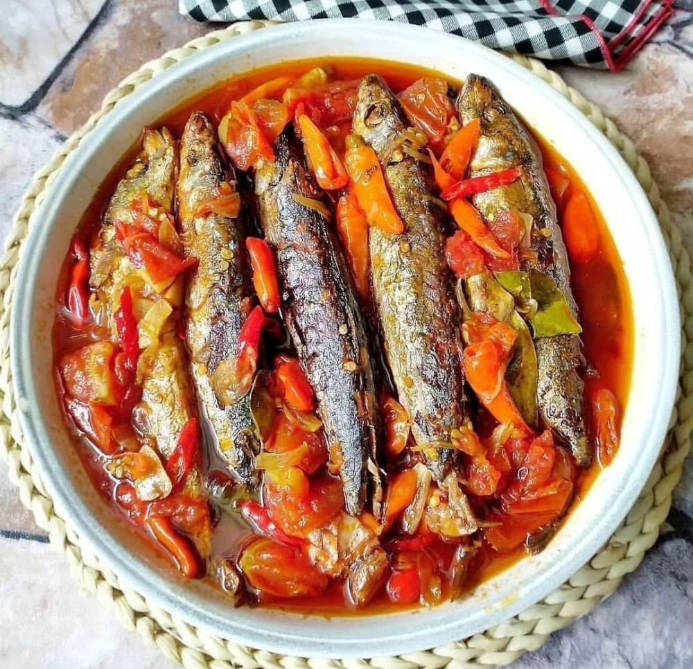 13 Resep ikan pindang tanpa santan, simpel, antiamis, dan bumbunya meresap sempurna